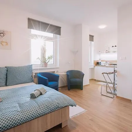 Bnb Slovakia Charming Nest In Old Town Bratislava Exterior photo